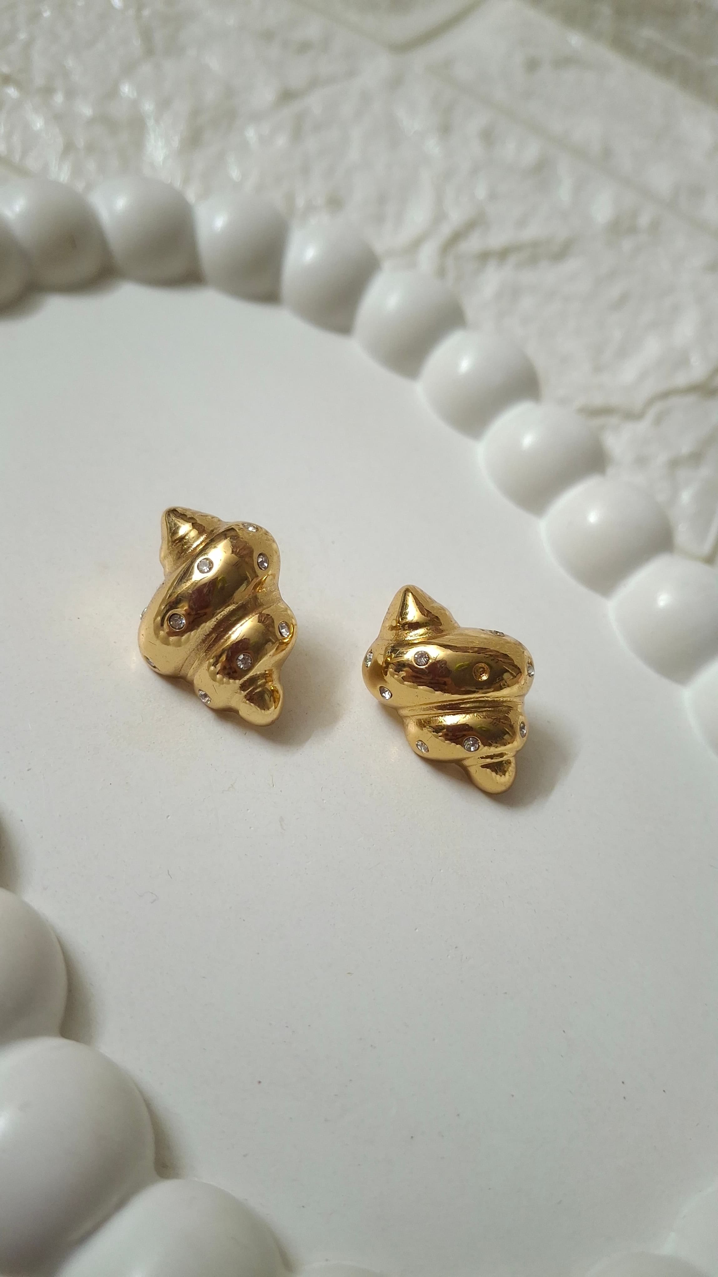 Croissant Glow Earrings